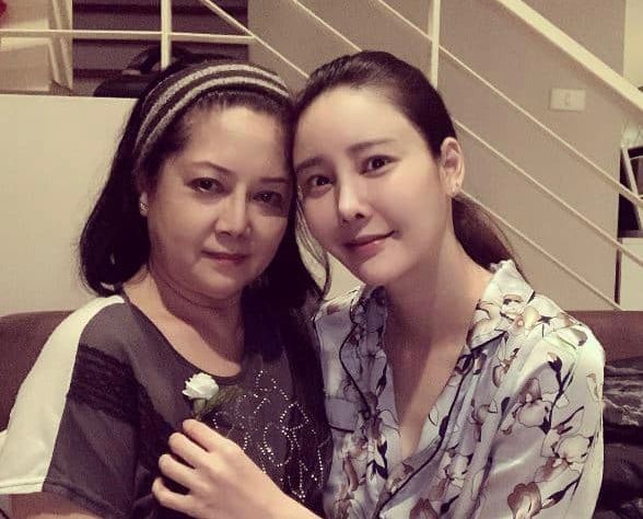 Netizen terkejut ibu Tangmo terima wang sebanyak RM3.8 juta dan memaafkan 2 pesalah kes bunuh anaknya