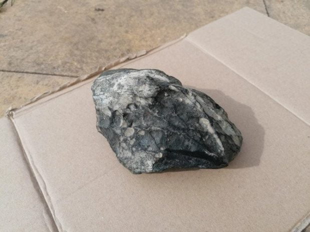 Gempar !! Batu meteorit bernilai RM546,899 ditemui