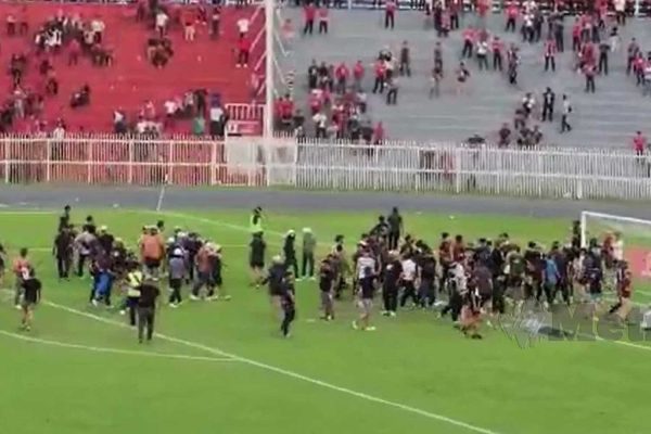 Video panas penyokong The Red Warriors mengamuk selepas Kelantan FC kalah lawan Perak FC