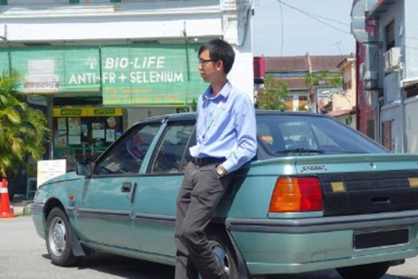 Lelaki kongsi sebab kenapa masih guna kereta lama Proton Saga