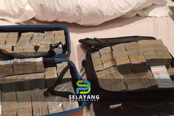 Suri rumah dari Sabah guna ‘trick’ modal RM2.00 menang jakpot RM41,450,150.65