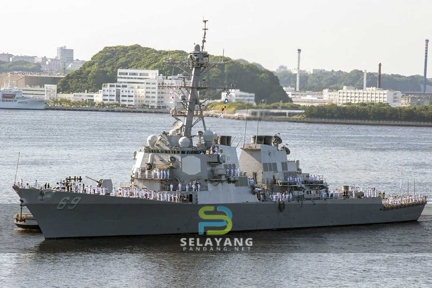 Kapal pemusnah peluru berpandu AS mula berlayar di Selat Taiwan jadi tanda tanya orang ramai